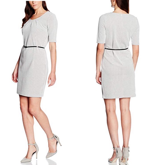 s.Oliver Dresses & Skirts - s.Oliver Black Label Dress With Belt
